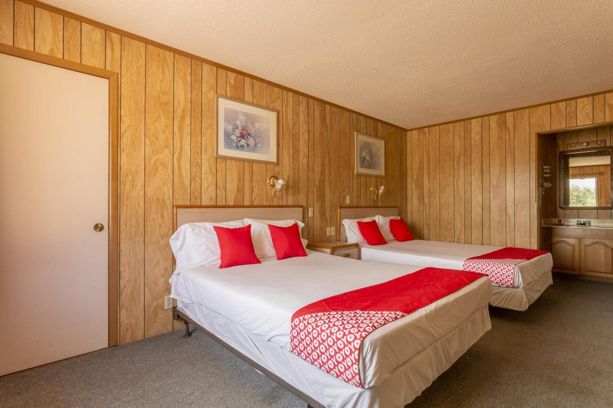 Oyo Hotel Breckenridge Tx Hubbard Creek Lake Exterior foto