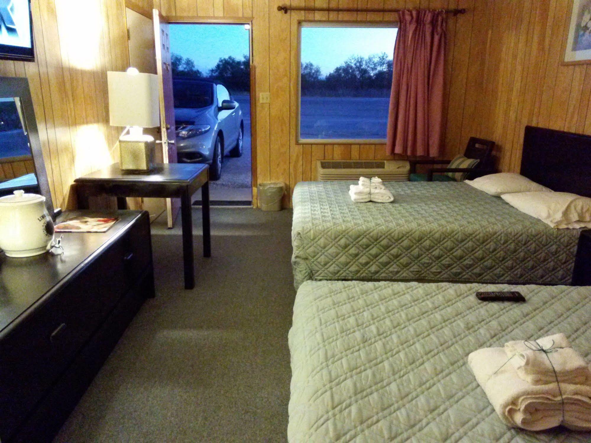 Oyo Hotel Breckenridge Tx Hubbard Creek Lake Exterior foto